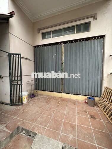 Cho thuê nhà nguyên căn 4 tầng 42m² ngõ ô tô tránh phố Tây Mỗ