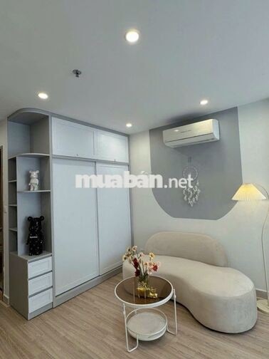 chính chủ bán căn studio 32m imperia giá 1,9 tỷ KĐT Vinhome Smart city