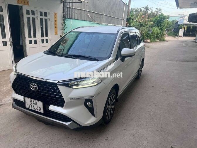 Toyota Veloz Cross 2022 Trắng Việt Nam