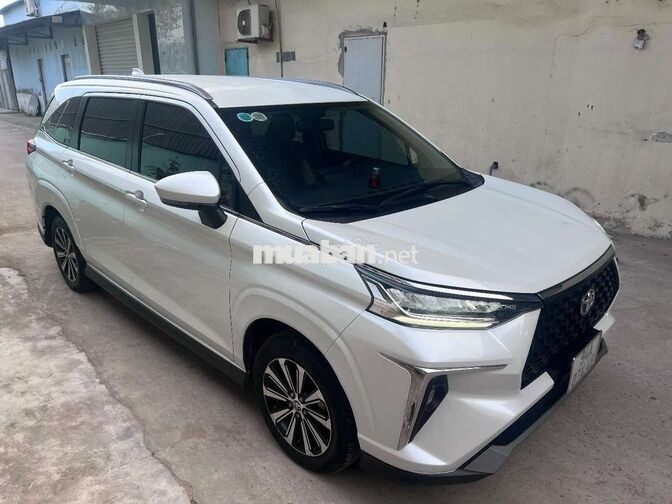 Toyota Veloz Cross 2022 Trắng Việt Nam