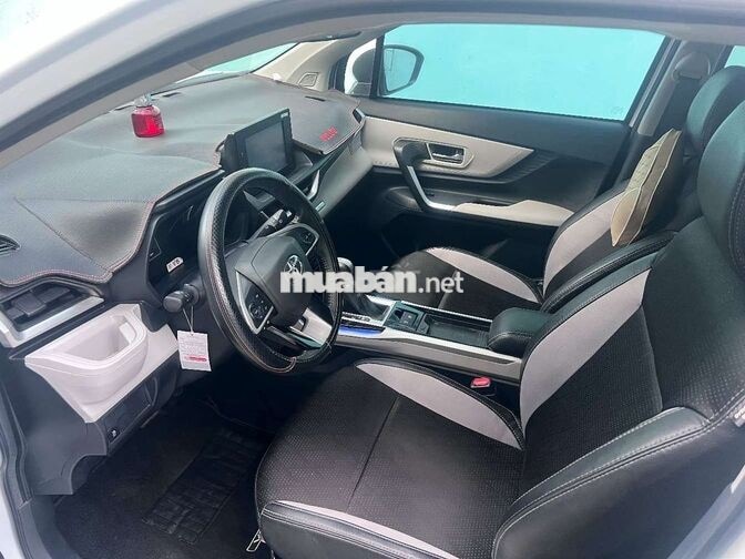 Toyota Veloz Cross 2022 Trắng Việt Nam