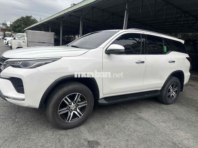 Toyota Fortuner 2.4 AT 2020 Trắng 88000 km