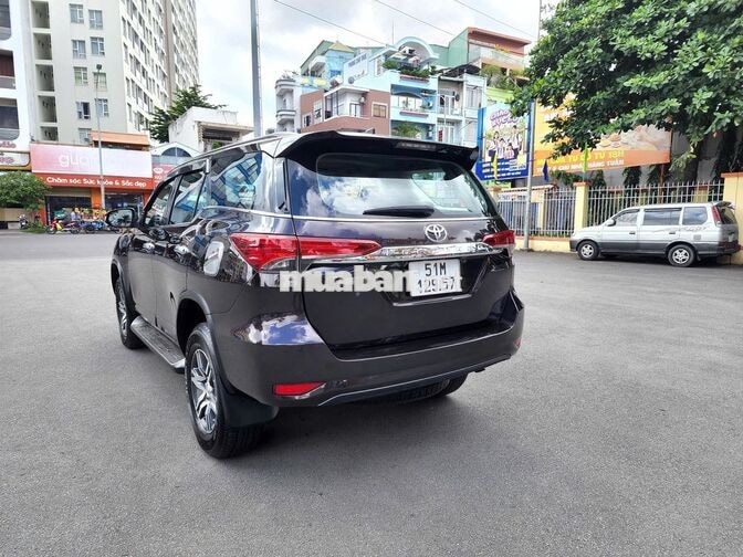 Toyota Fortuner STD 2019 Xăng