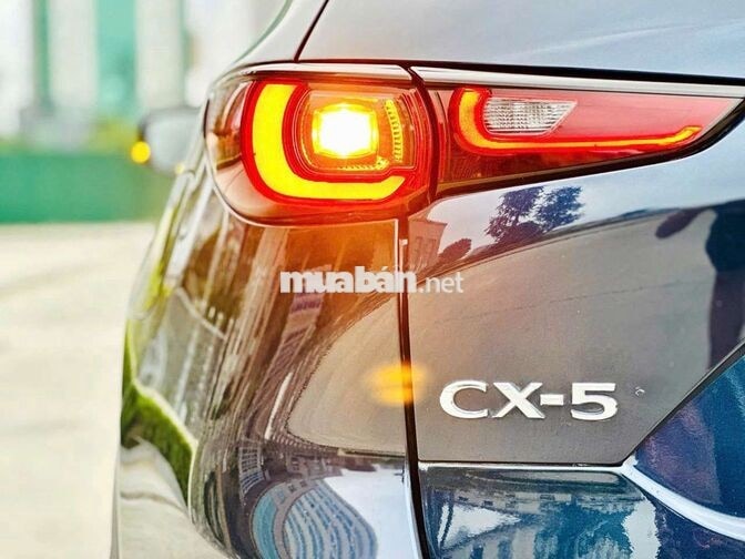 Mazda CX5 2025 2.0 Deluxe Xanh 1 vạn km