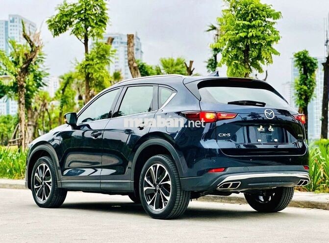 Mazda CX5 2025 2.0 Deluxe Xanh 1 vạn km
