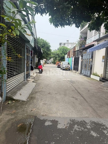 6x18, mặt tiền khu Lê Văn Quới. Đường  1c