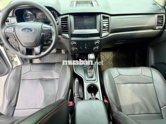 Ford Ranger XLS 2.2 AT 2021 Trắng Tự động