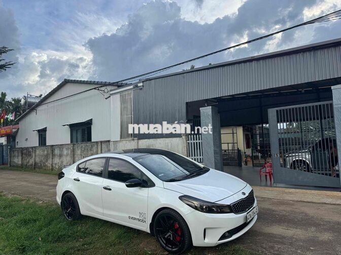 Kia Cerato 2017 Số sàn Trắng