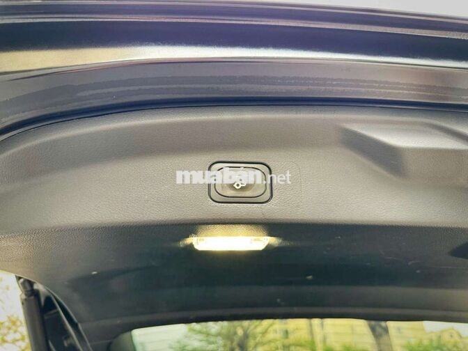 Ford everest 2022 titanium 4x2