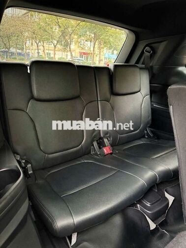 Ford everest 2022 titanium 4x2