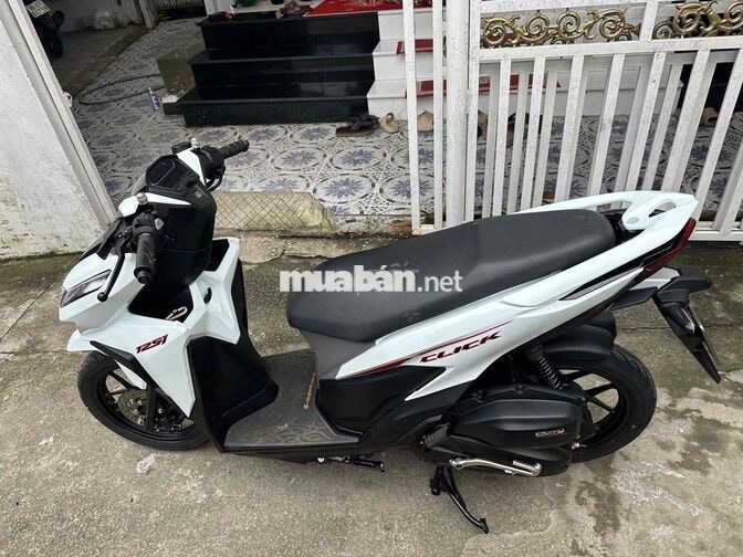 Honda Click 125i nhập thái 2020 Trắng 13k/km 1chủ