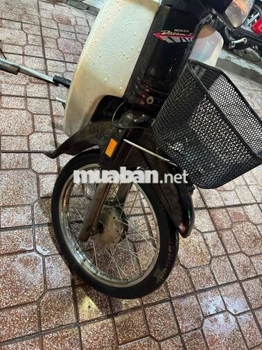 Honda Dream thái