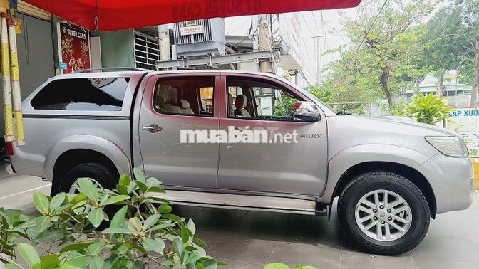 Xe Toyota Hilux E Số Sàn 1 Cầu 2015, Xe Đẹp