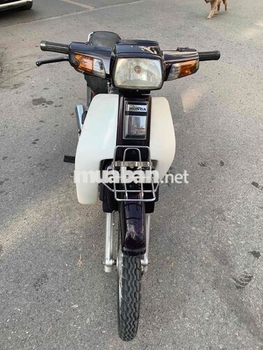Honda Dream Nâu Xe số