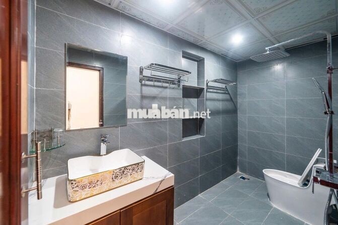 CHO THUÊ MẶT BẰNG 140M² – VĂN PHÒNG KẾT HỢP LƯU TRÚ