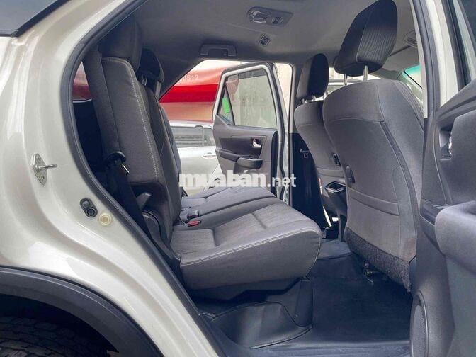 Fortuner Dầu số sàn 2022 -HT Vay 70% -Giá còn giảm