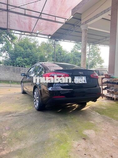 Kia K3 1.6L AT đời 2013 màu Đen