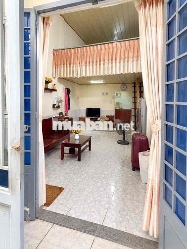 31 m² Chỉ 2 Tỷ 950 2 Phòng Ngủ hẻm 3 gác Gần mặt tiền