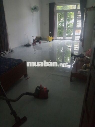 NHÀ 3 TẦNG MẶT TIỀN HÒA MINH - CÓ NỘI THẤT