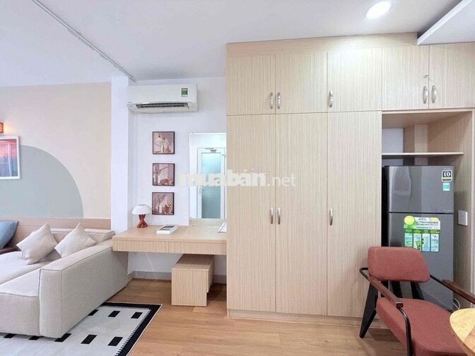 Studio mới full nội thất cửa sổ lớn ngay Lê Văn Sỹ Quận 3