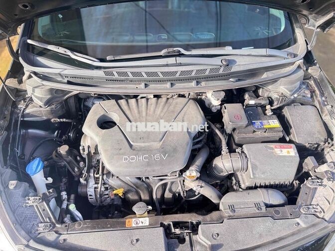 Kia K3 1.6L AT đời 2013 màu Đen