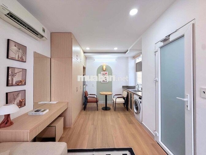Studio mới full nội thất cửa sổ lớn ngay Lê Văn Sỹ Quận 3