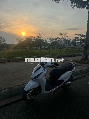 Honda Lead Trắng 11k km