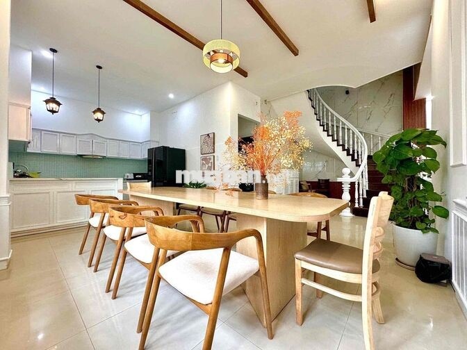 🌹🌹Cho thuê villa 3 tầng MT Đỗ Huy Uyển gần Vincom Phạm Văn Đồng🌹🌹