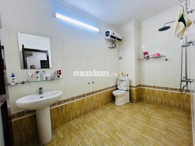CHO THUÊ NHÀ 3 TẦNG MẶT TIỀN : ĐẶNG THAI MAI , THANH KHÊ - HÀM NGH
