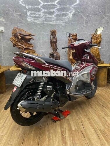 Honda Air Blade dàn áo đẹp, máy móc zin bao khoẻ