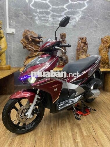 Honda Air Blade dàn áo đẹp, máy móc zin bao khoẻ