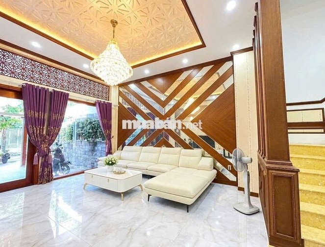 CHO THUÊ NHÀ NGUYÊN CĂN MT ĐẸP HÒA XUÂN