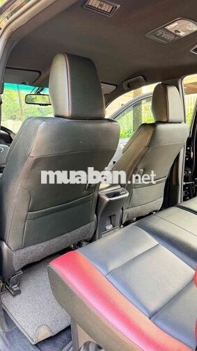 Toyota Fortuner Legender 2.4L 4x2 AT Sản xuất 2024