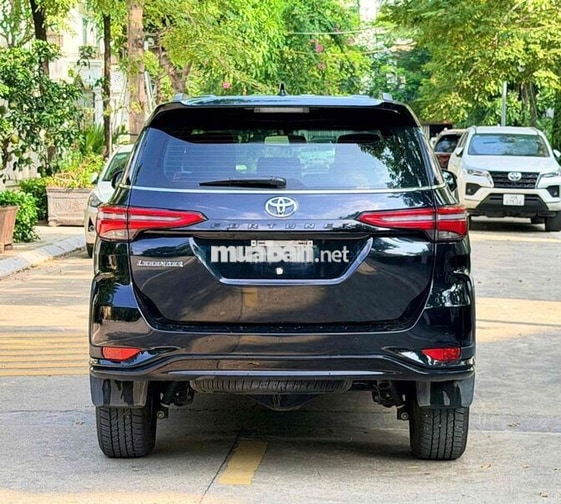 Toyota Fortuner Legender 2.4L 4x2 AT Sản xuất 2024
