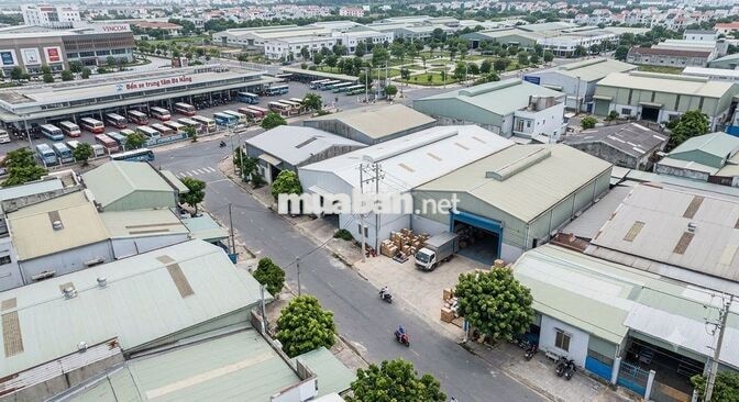 CHO THUÊ KHO 550M2 GẦN BẾN XE TRUNG TÂM, SẴN ĐIỆN NƯỚC, GIÁ 25 TRIỆU