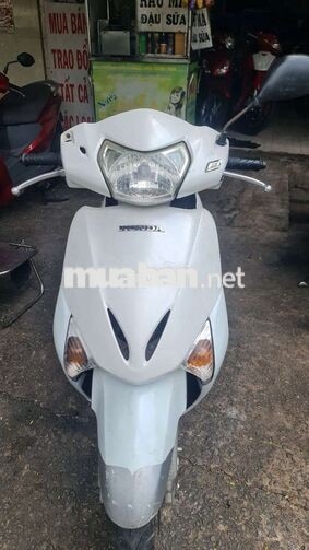 Honda Lead 2011 Trắng Xe mới keng