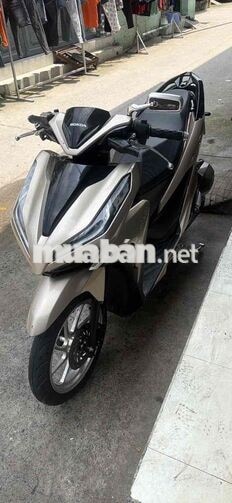 Honda Vario 150 2021 Vàng cát