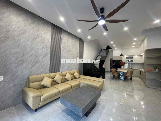 cho thuê nhà 3 tầng 3pn/4wc hoà xuân sát lê quảng chí