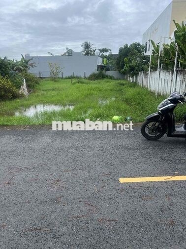 Mt đường nhựa 7,5 m phú sơn 1 cách quốc lộ 14B 200 m ,cầu Quảng Đà 200