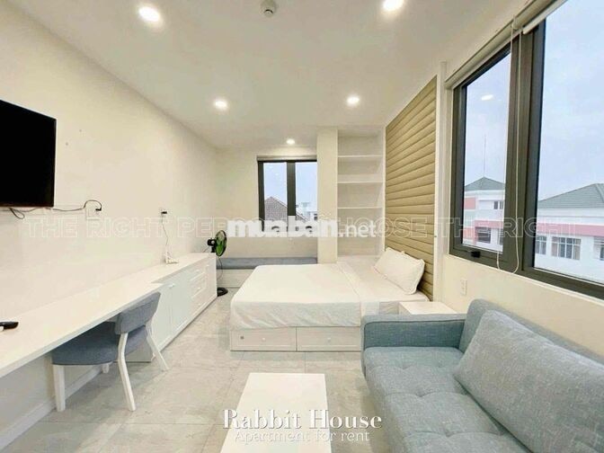 CHO THUÊ CĂN HỘ CỬA SỔ THOÁNG NGAY CẦU ÔNG LÃNH QUẬN 1