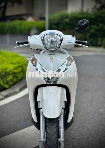 Honda SH Mode 2016 Trắng