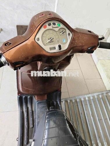 Piaggio Vespa Nâu Xe tay ga