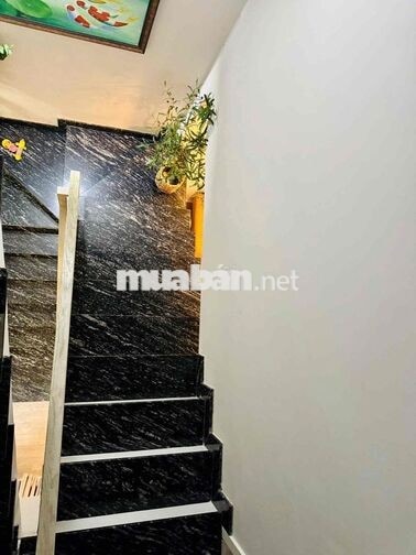 Cho thuê nhà full nội thất góc 2 mặt tiền đường Bình Lợi. Giá 22tr/th