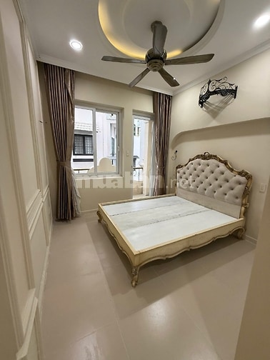 Cho thuê nhà hẻm rộng 5m Vạn Kiếp, P3, Q.Bình Thạnh: 3.5m x 14m, 3 lầu