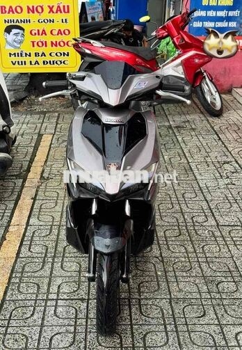 Honda Air Blade 125 đăng ký 2018 Xám đen smkey