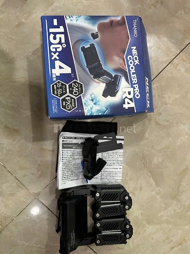Quạt đeo cổ Thanko Neck Cooler Pro R4 Đen