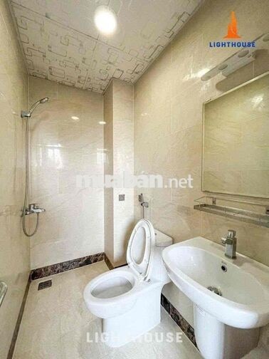 CĂN HỘ FULL NỘI THẤT - RỘNG 30M2 - GIÁ 6tr5 - THANG MÁY - GẦN VAA