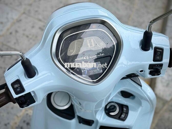 Yamaha Grande Hybrid ABS 2024 Xám 29C2