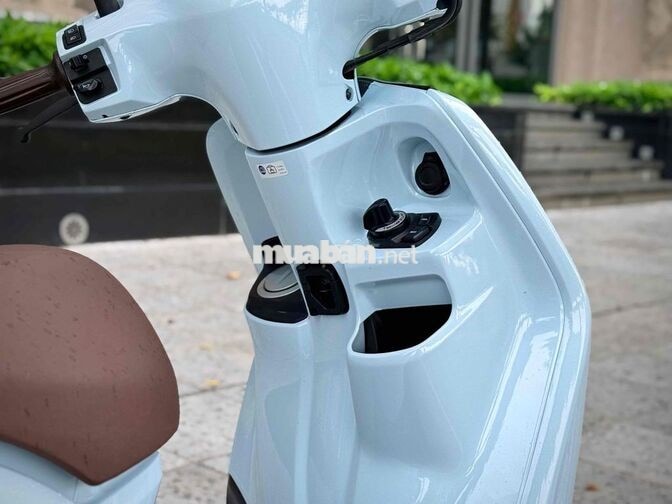 Yamaha Grande Hybrid ABS 2024 Xám 29C2