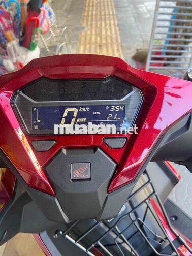 Honda Air Blade 2026 mới mua 10 ngày , chạy 21km
